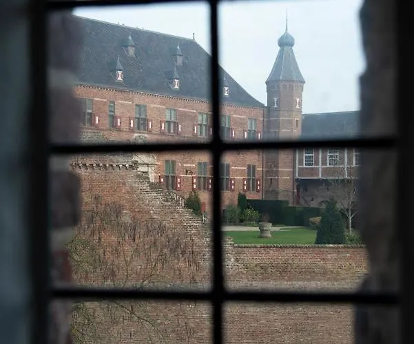 Kasteel Bergh 3* s-Heerenberg